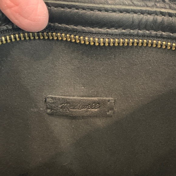 Madewell Black Leather Cossebody Bag with Striped Strap & Solid strap NWOT - Picture 2 of 15